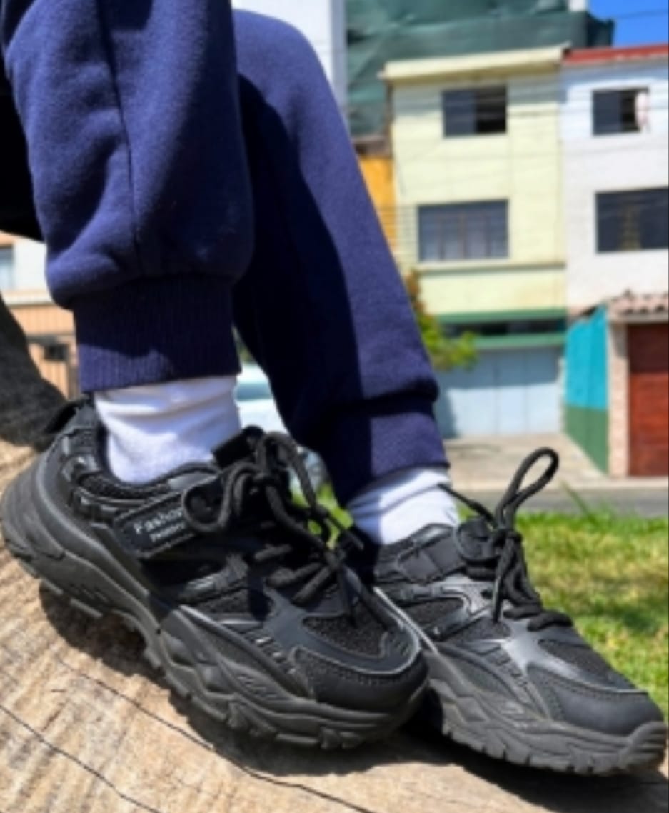 URBAN KIDS ANTIDELIZANTES Y COMODAS